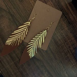 Gold palm earrings